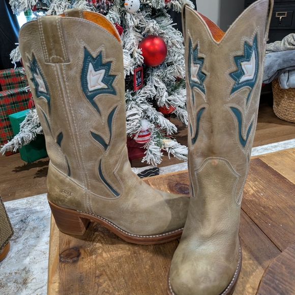 Frye Tan and Teal Heeled Boots - Picture 3 of 10